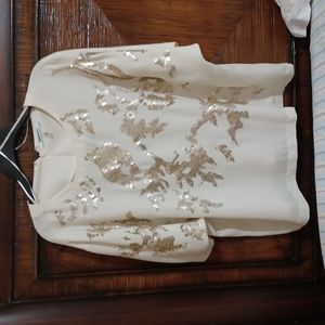 DKNY Ivory blouse with dolman sleeves & gold sequins. NWOT